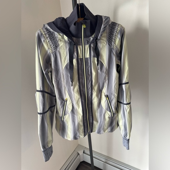 Lululemon Striped Gray Women's Jacket Mint - Picture 1 of 14